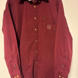 Vintage Tommy Hilfiger Men’s Burgundy Casual Button Down Shirt Medium